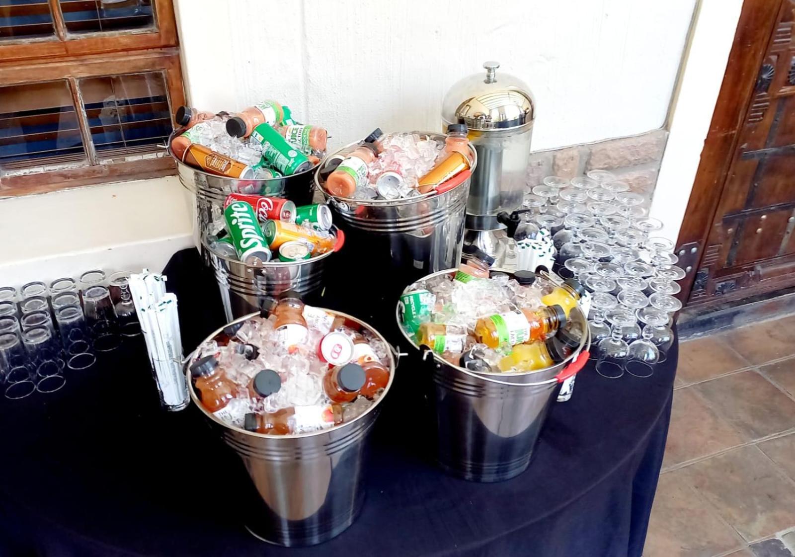 米德兰德会议中心酒店 外观 照片
